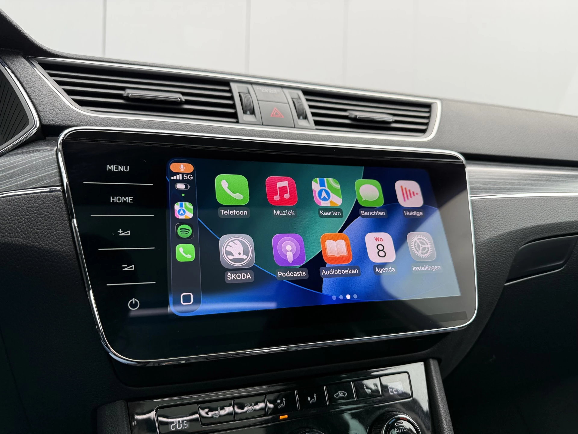 Hoofdafbeelding Škoda Superb