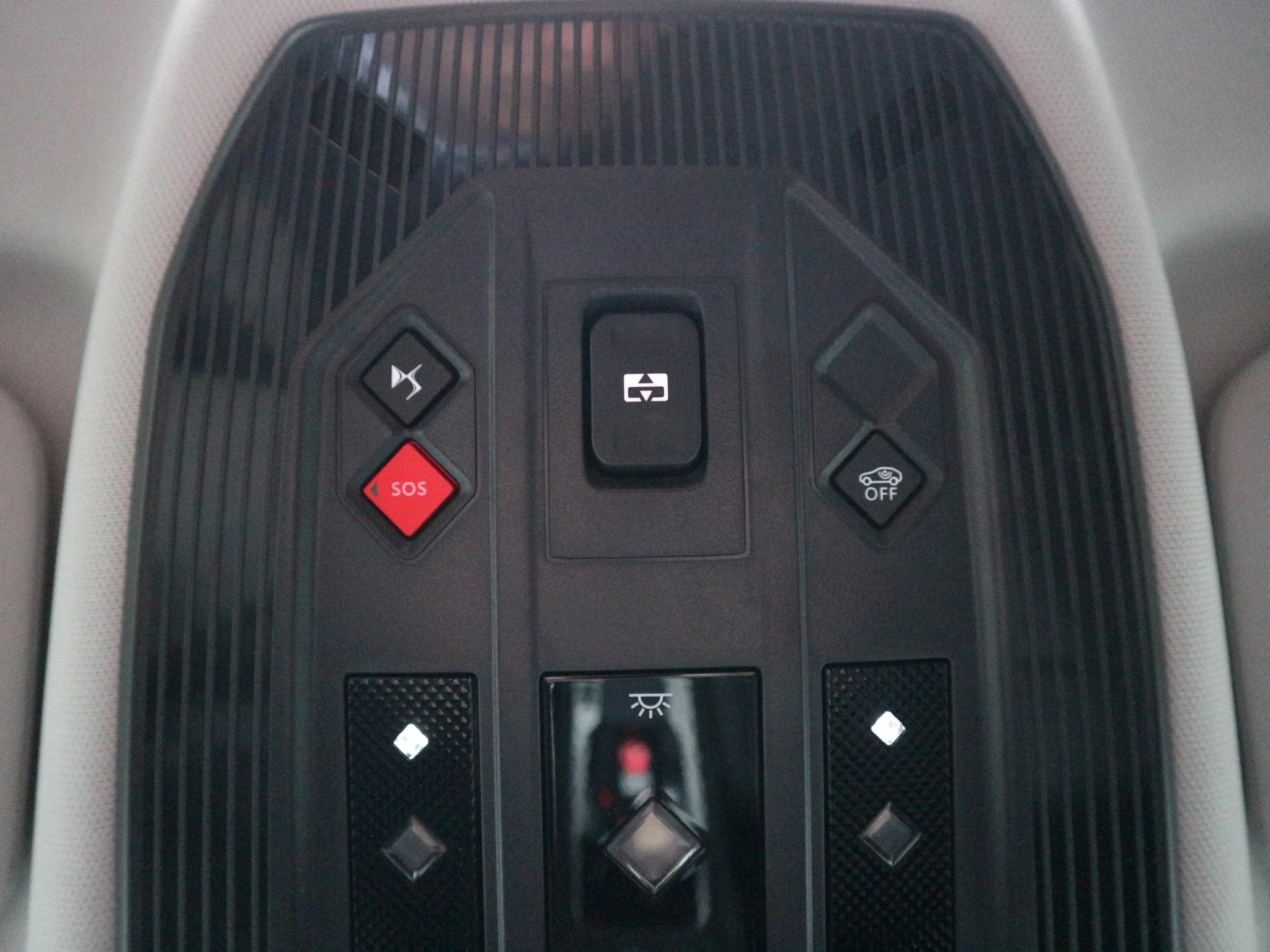 Hoofdafbeelding DS DS 4