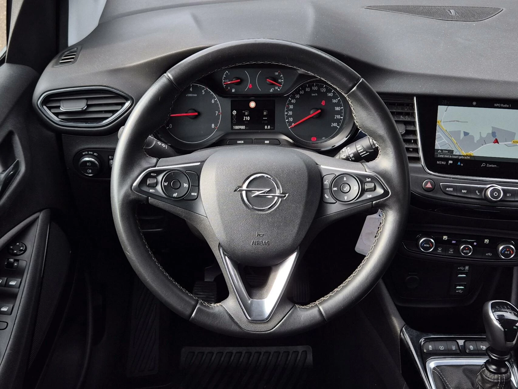 Hoofdafbeelding Opel Crossland X