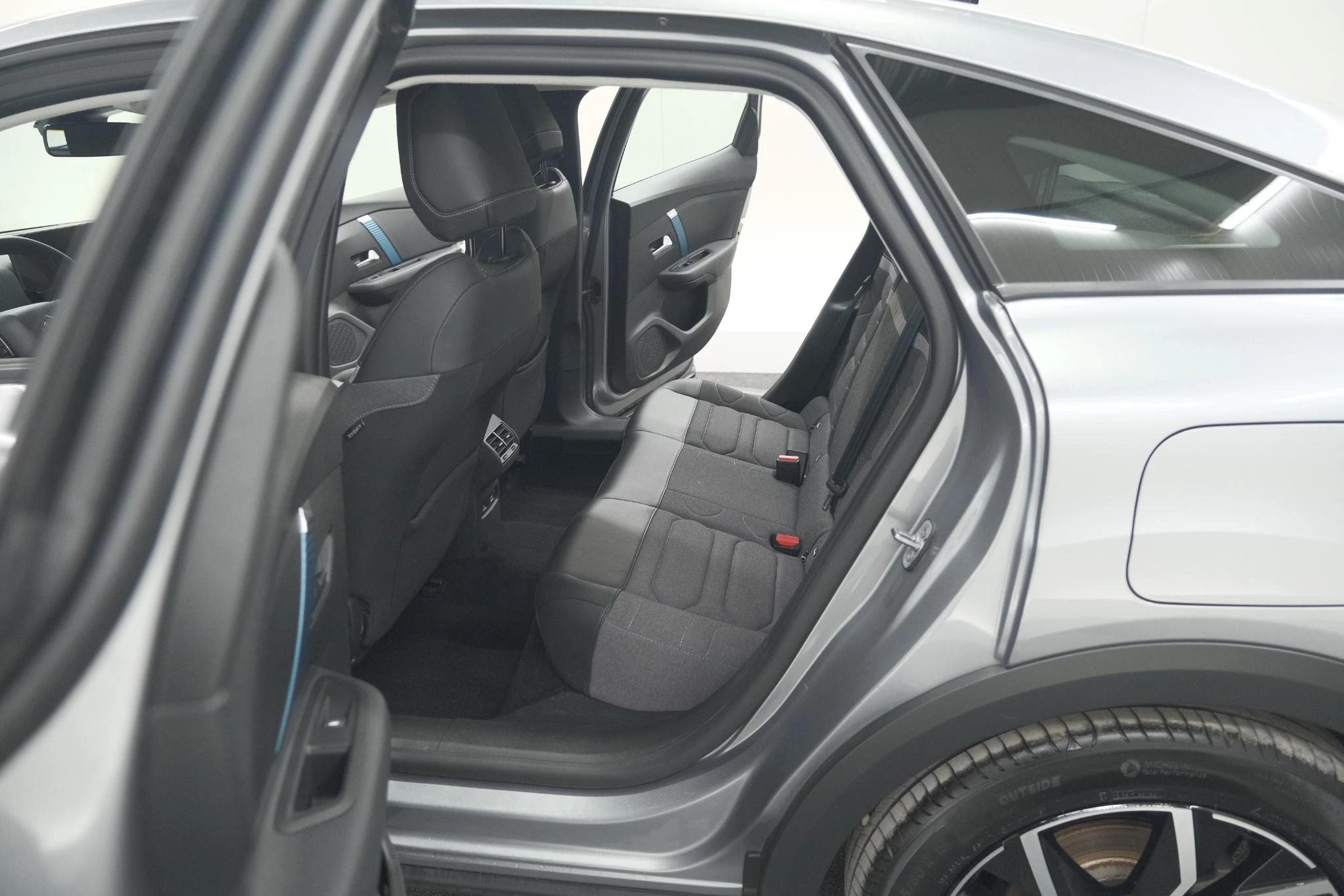 Hoofdafbeelding Citroën ë-C4