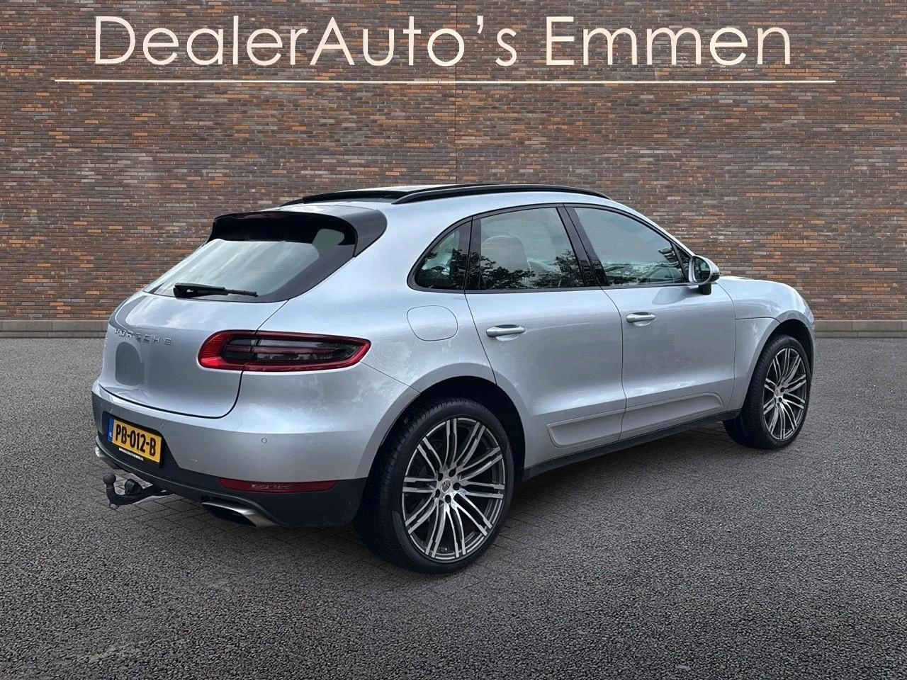 Hoofdafbeelding Porsche Macan