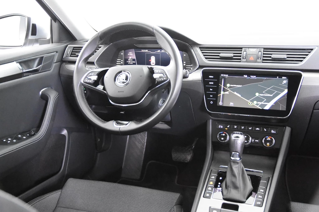 Hoofdafbeelding Škoda Superb