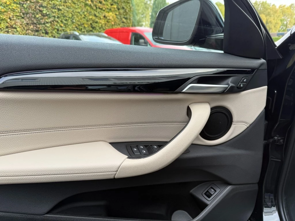 Hoofdafbeelding BMW X2