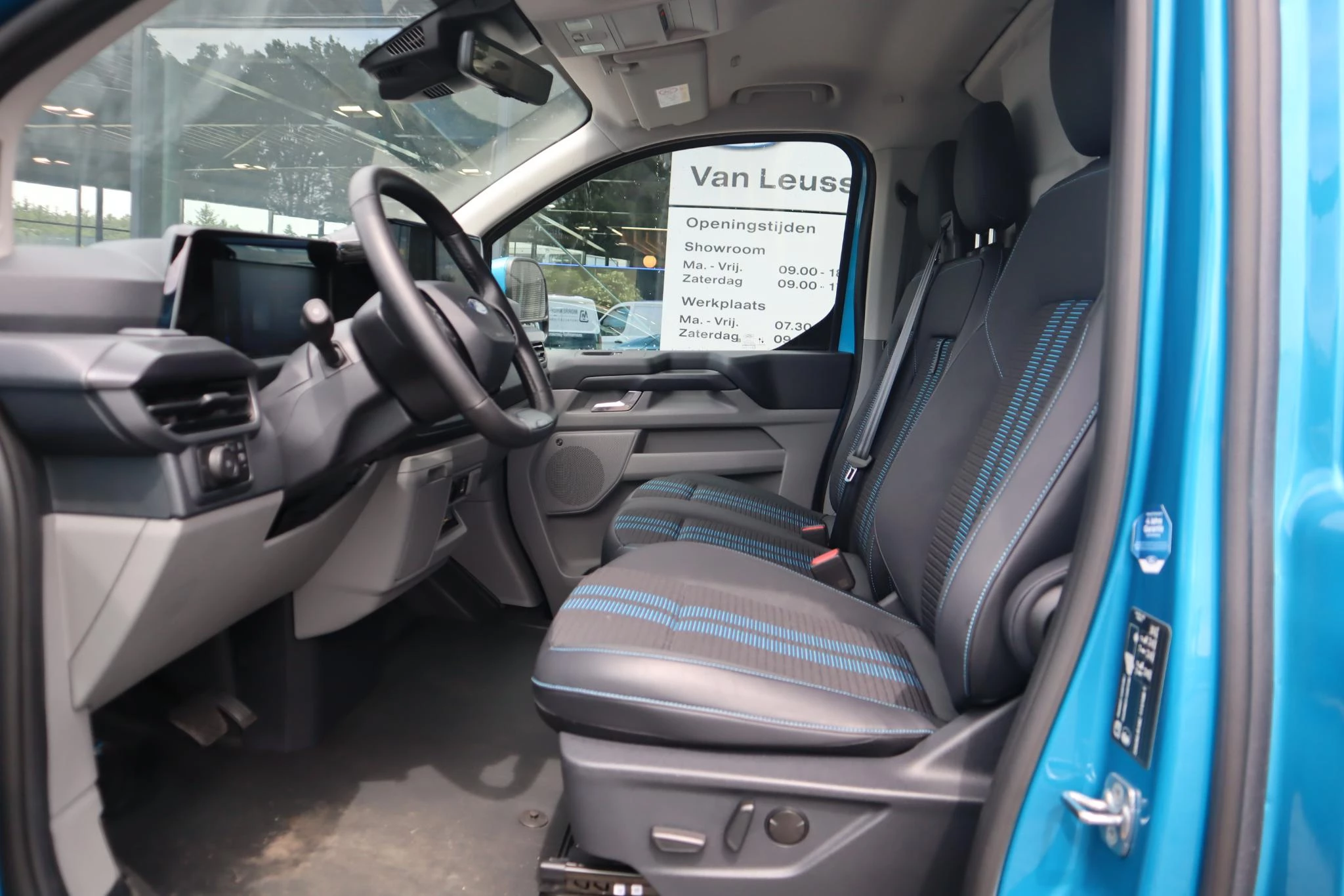 Hoofdafbeelding Ford E-Transit Custom