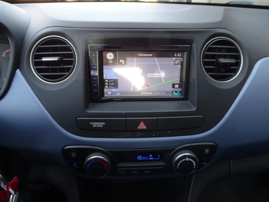 Hoofdafbeelding Hyundai i10