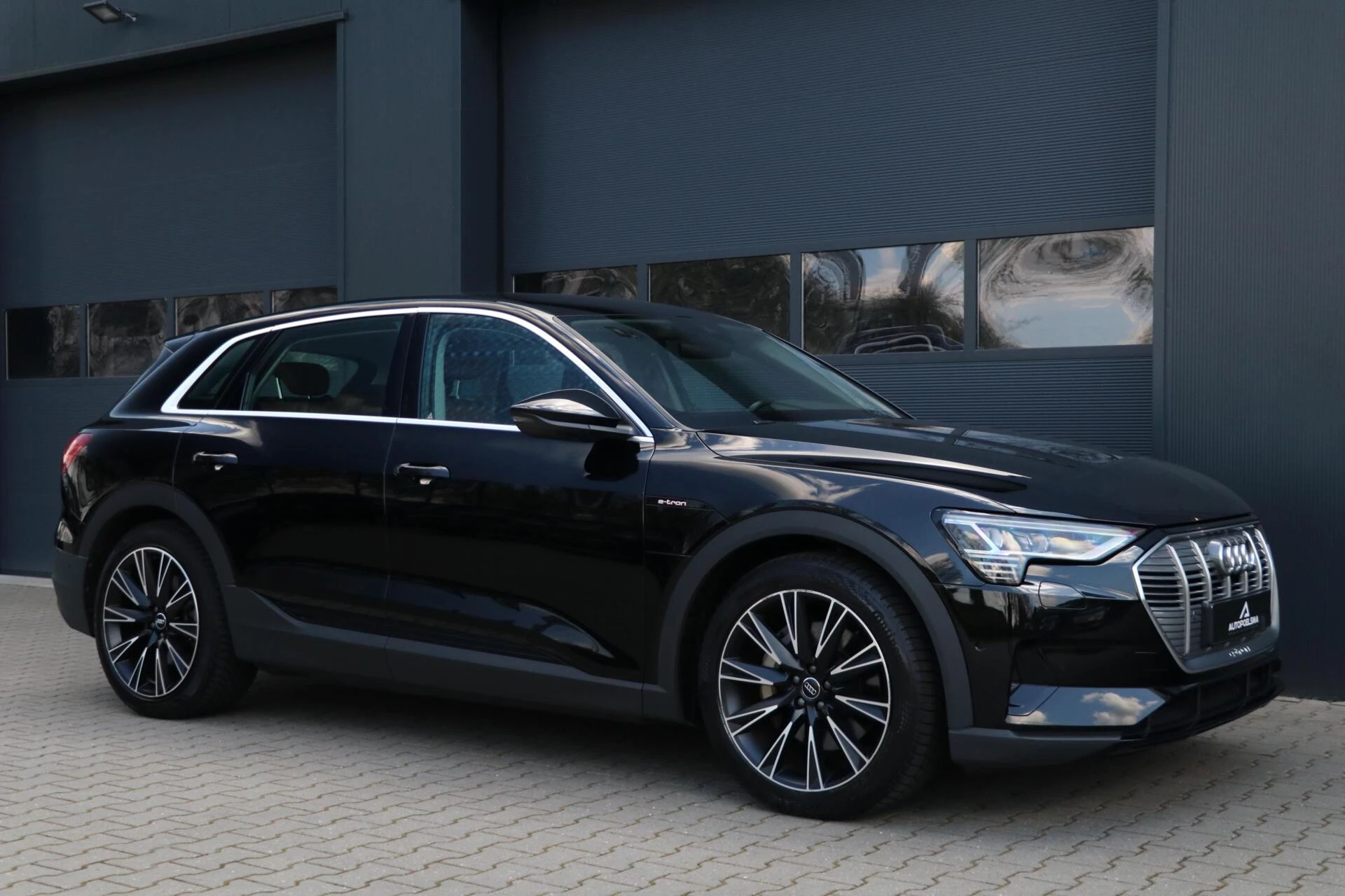 Hoofdafbeelding Audi e-tron