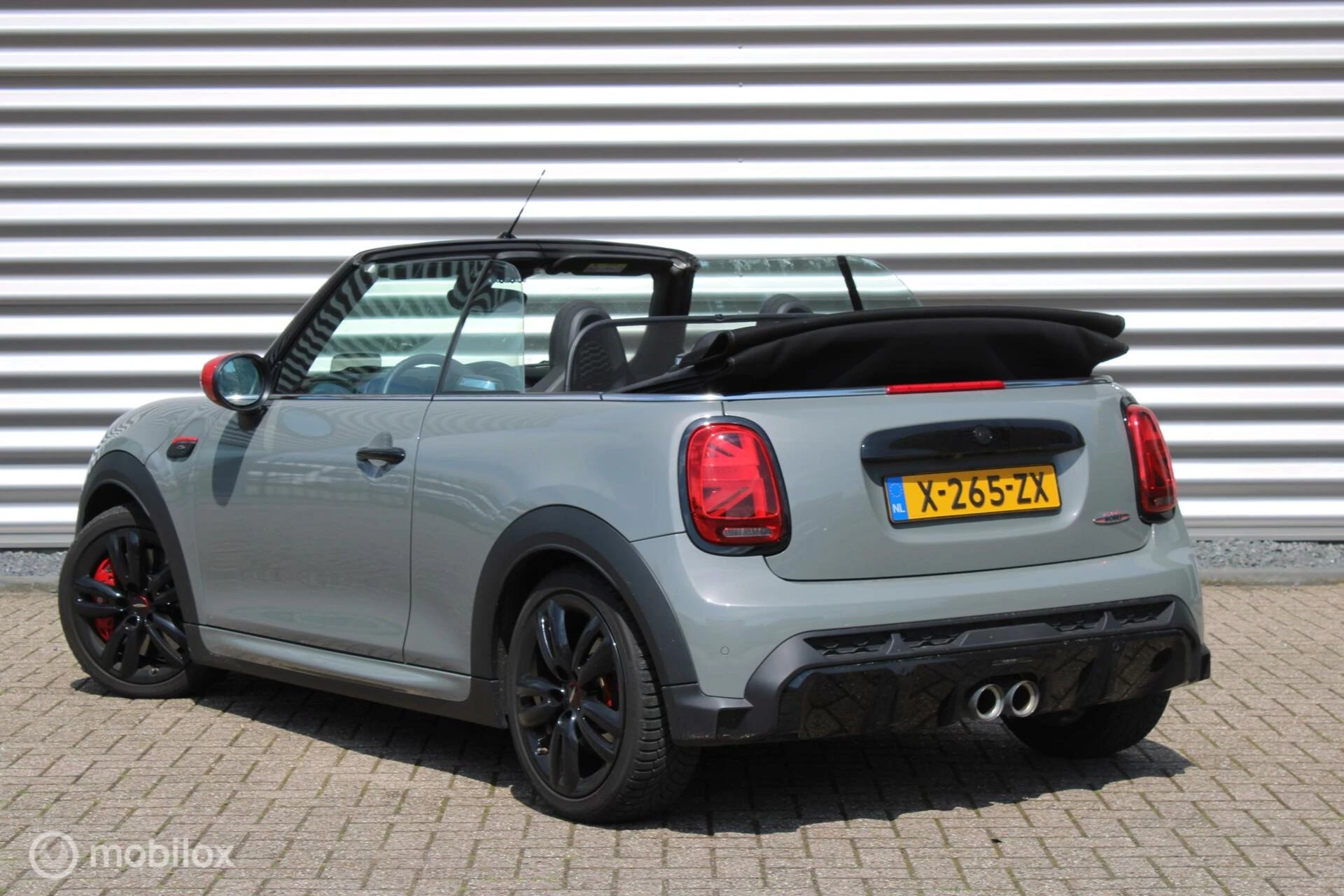 Hoofdafbeelding MINI Cooper Cabrio