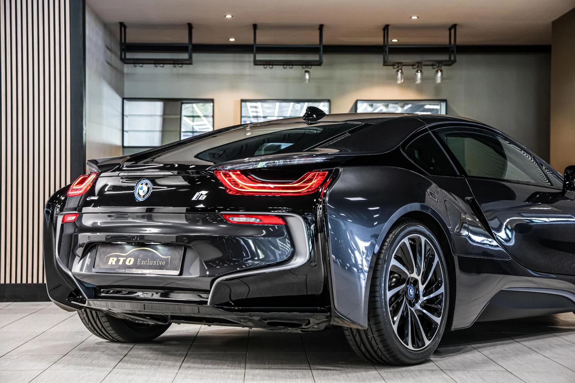 Hoofdafbeelding BMW i8