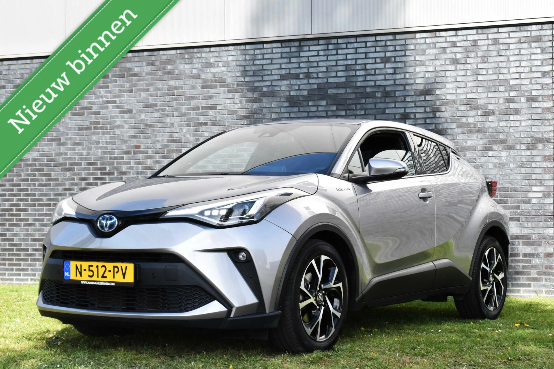 Hoofdafbeelding Toyota C-HR