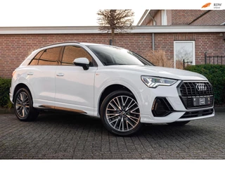 Hoofdafbeelding Audi Q3 Audi Q3 45 TFSI e S Edition 245 PK 3x S-Line ACC Ambiance Black Optic Keyless Camera 19''