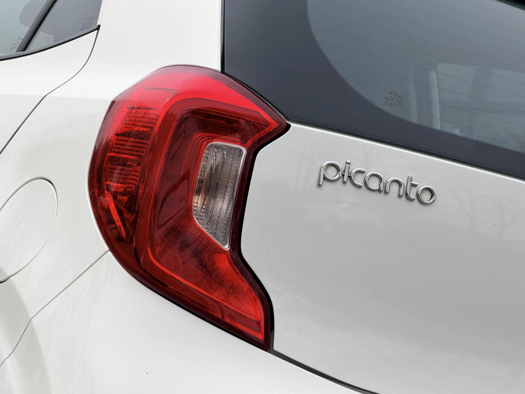 Hoofdafbeelding Kia Picanto
