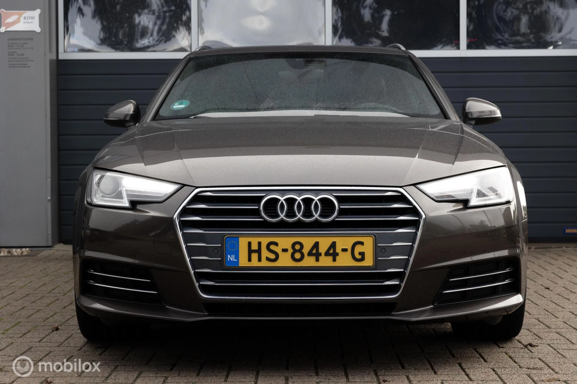 Hoofdafbeelding Audi A4