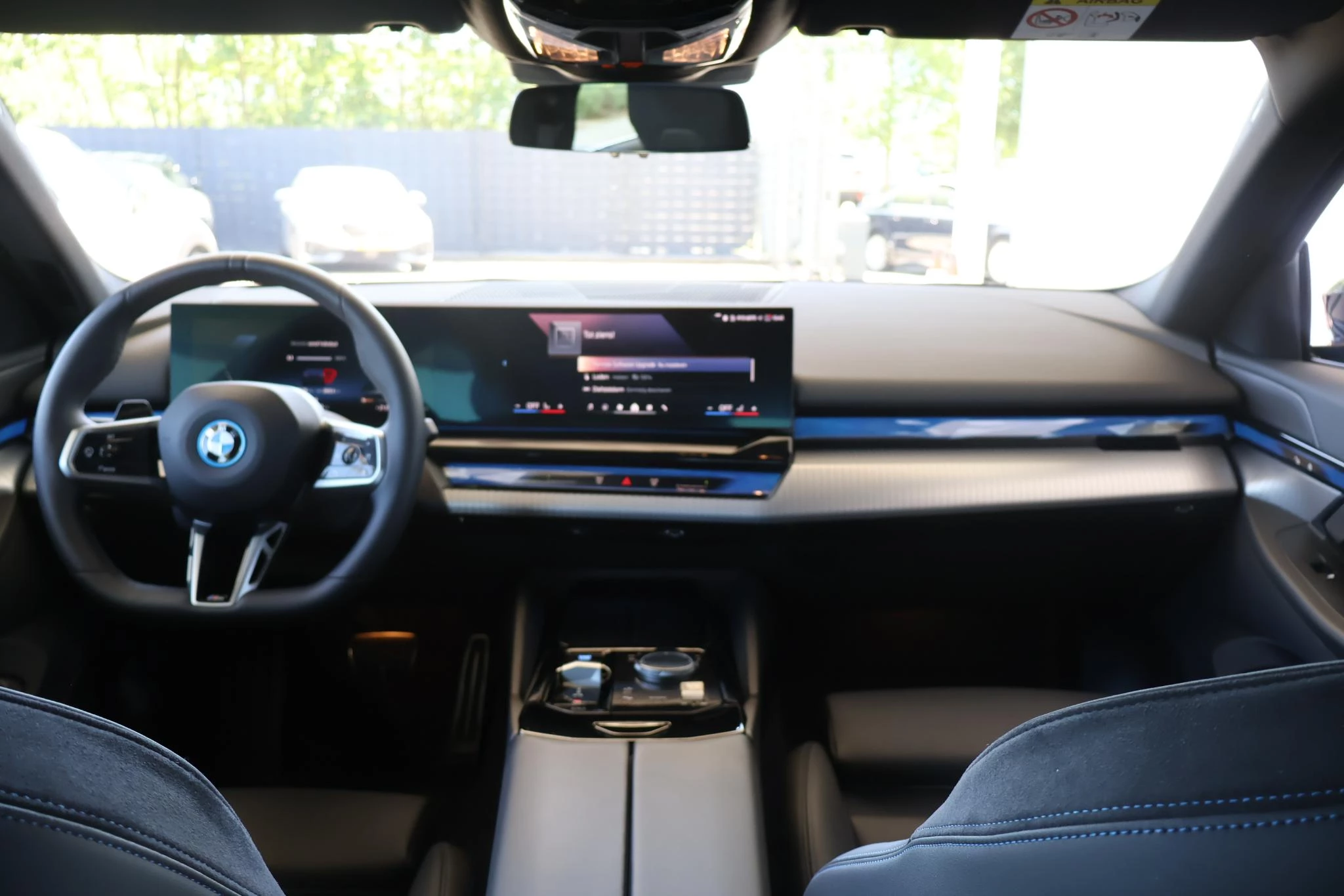 Hoofdafbeelding BMW i5