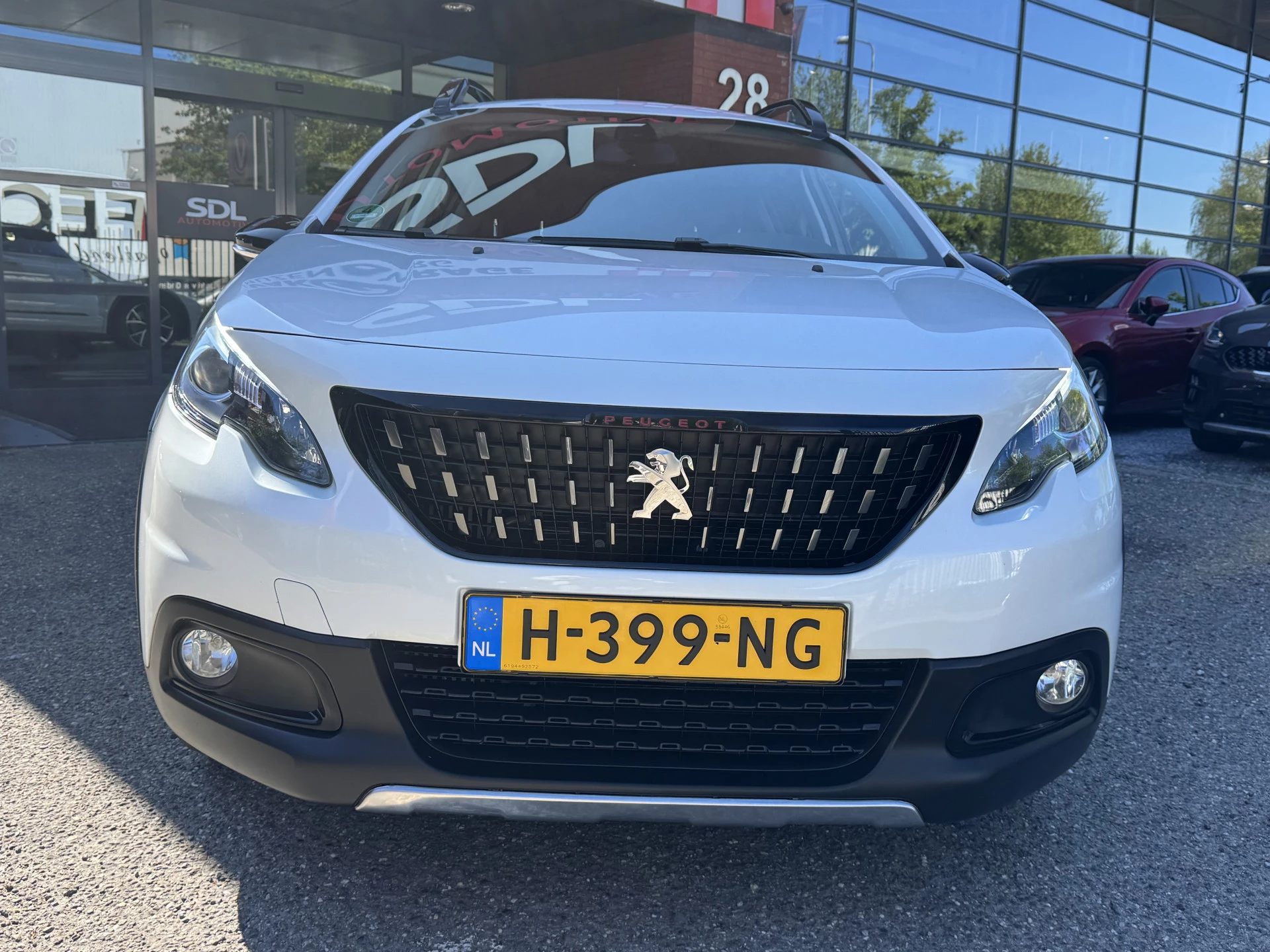 Hoofdafbeelding Peugeot 2008