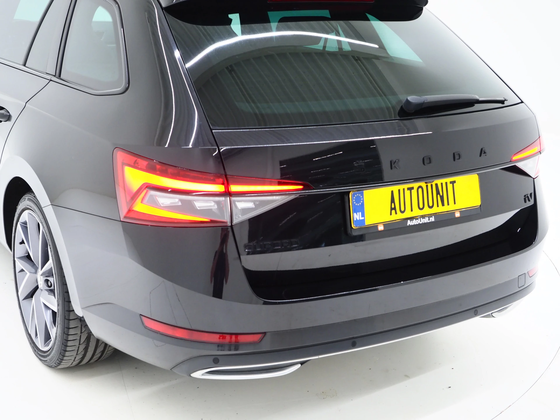 Hoofdafbeelding Škoda Superb