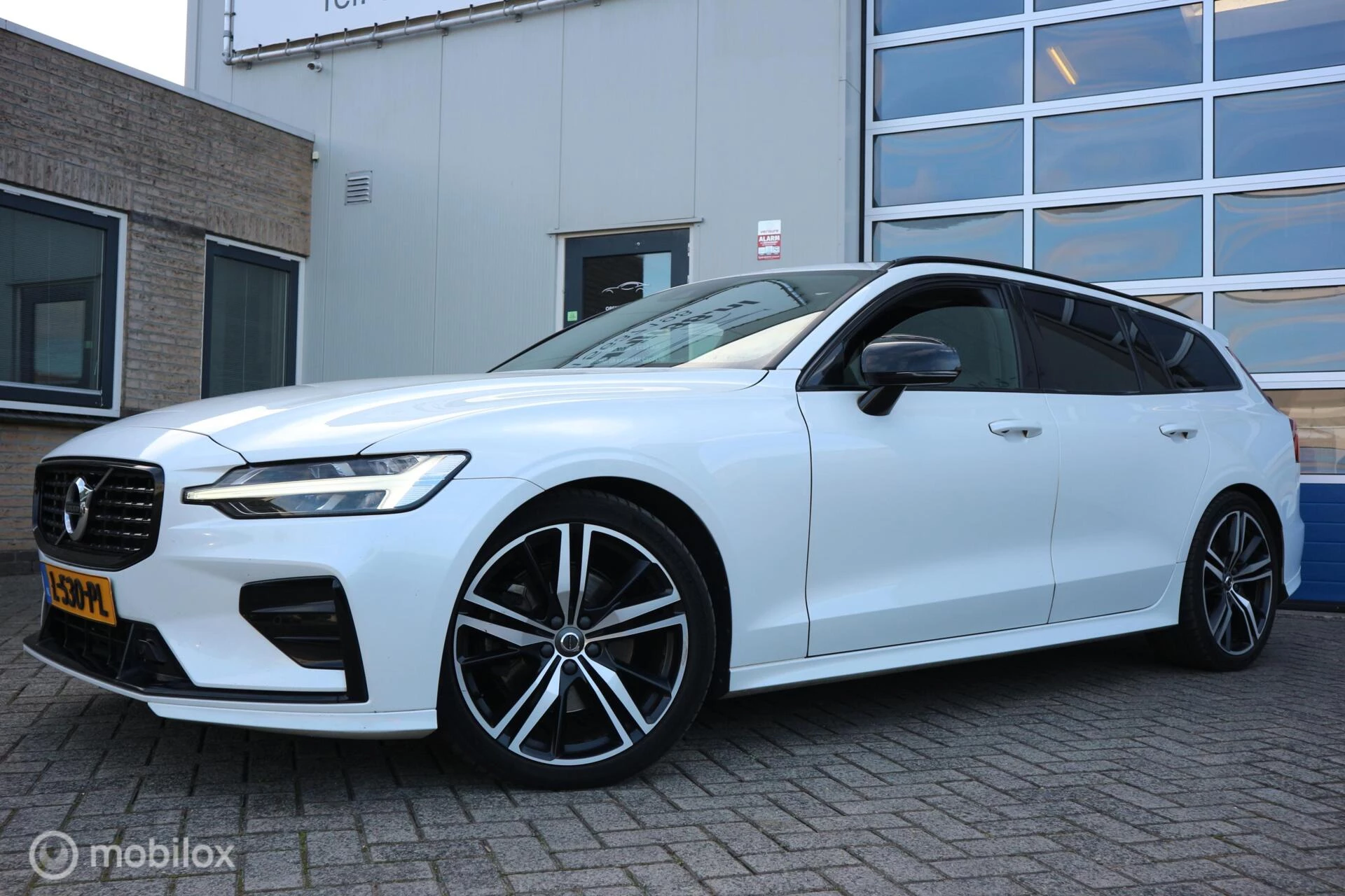 Hoofdafbeelding Volvo V60