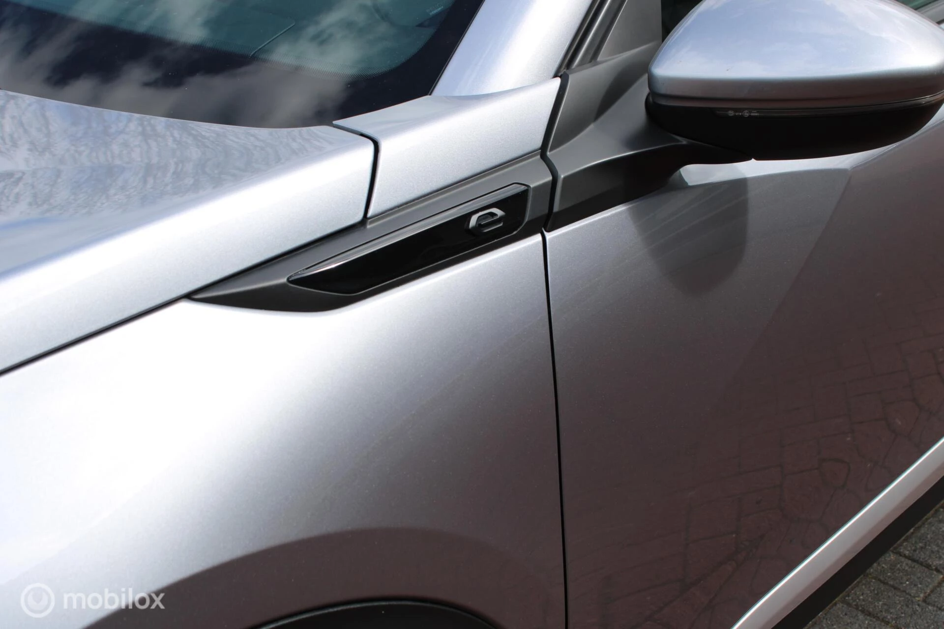 Hoofdafbeelding Peugeot e-2008