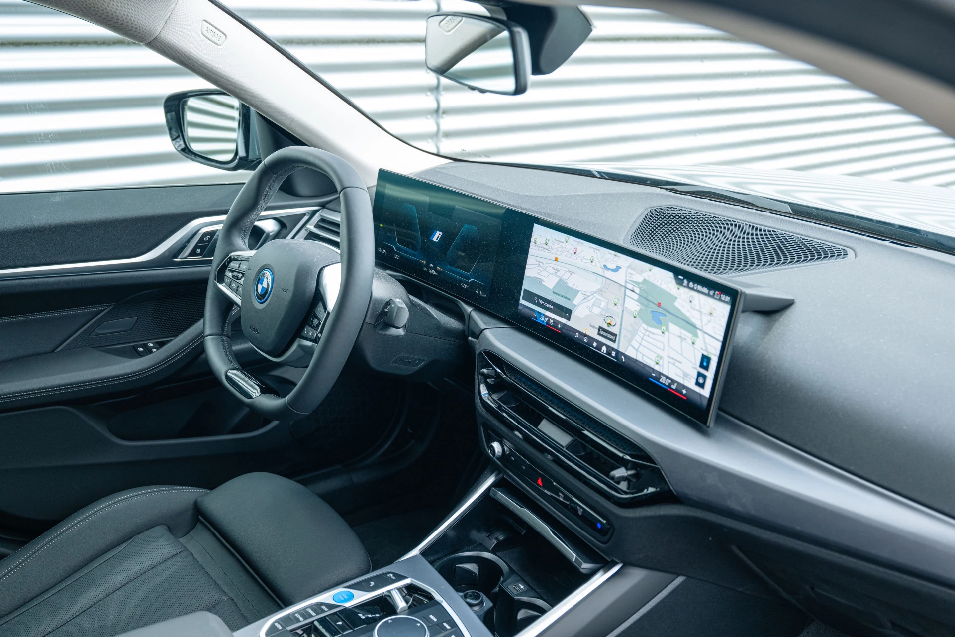 Hoofdafbeelding BMW i4