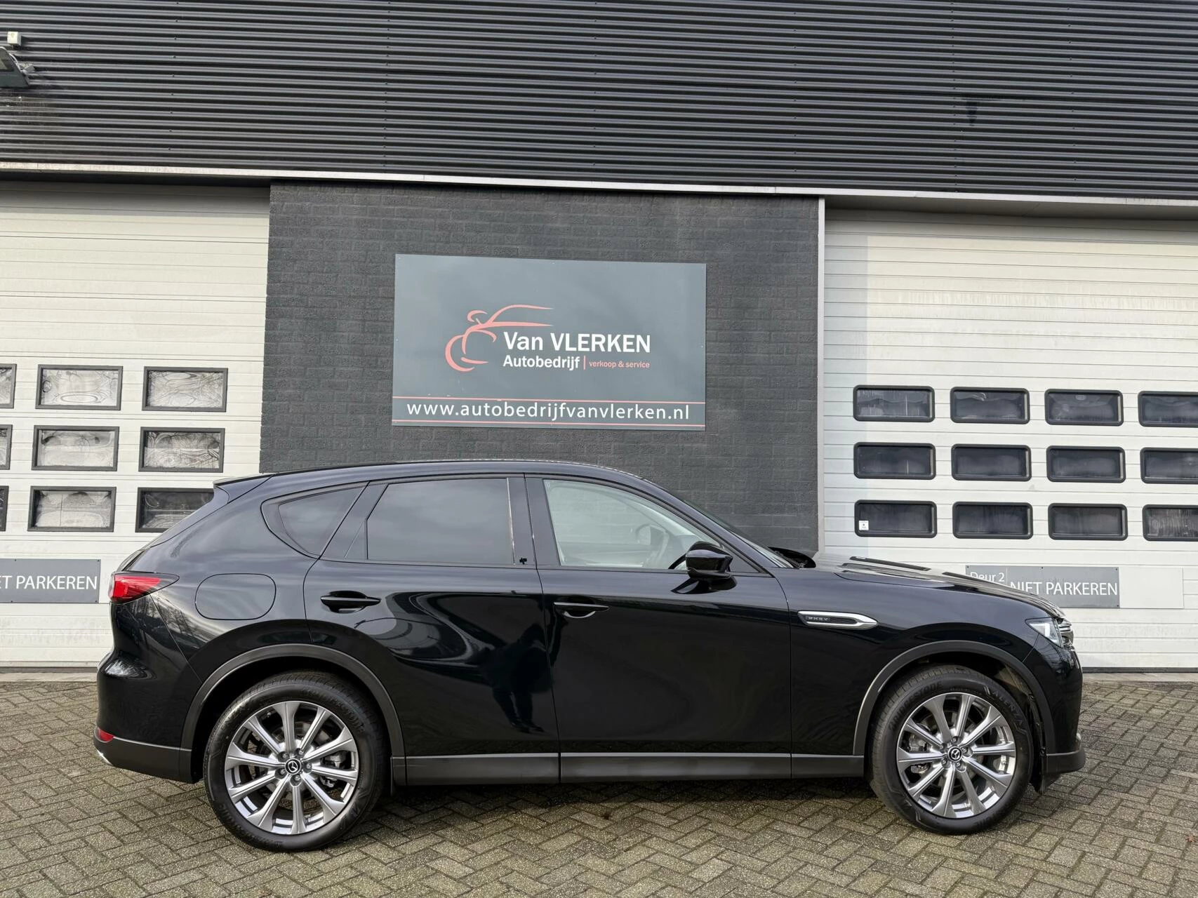 Hoofdafbeelding Mazda CX-60