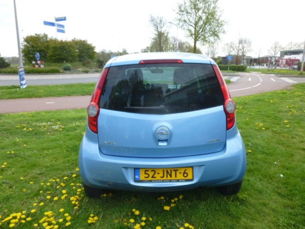 Hoofdafbeelding Opel Agila