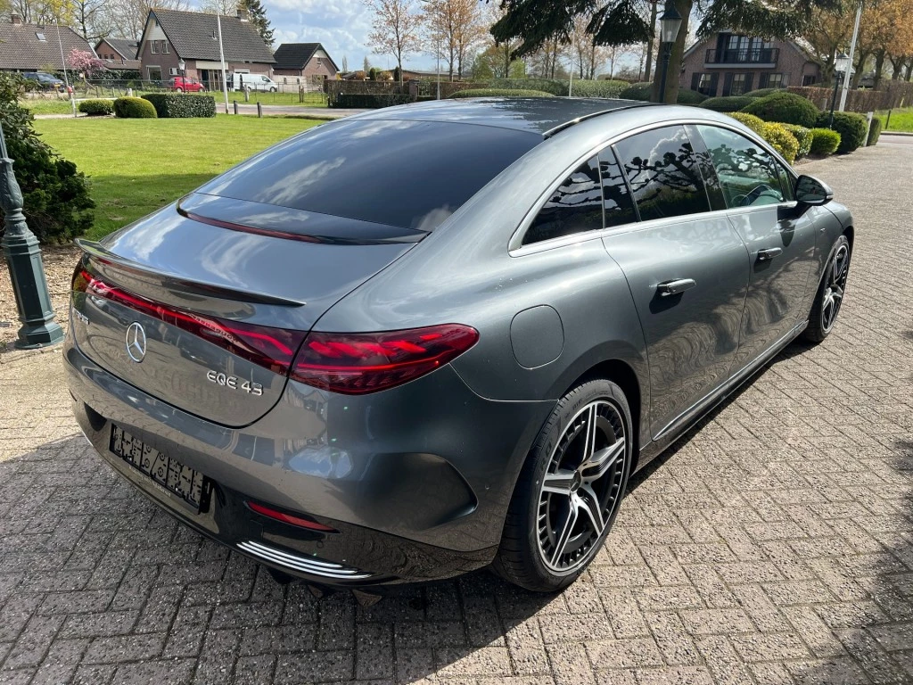 Hoofdafbeelding Mercedes-Benz EQE