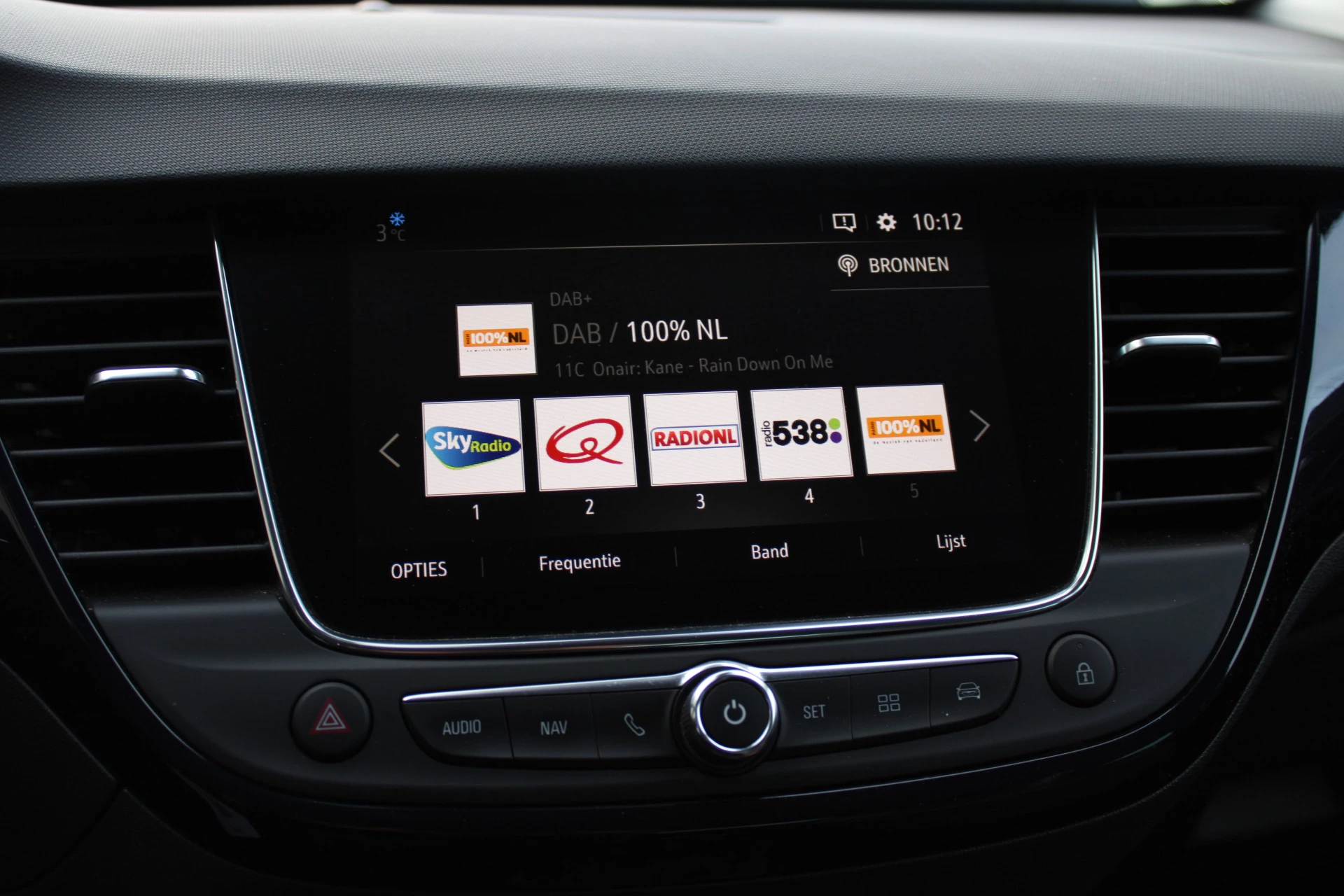 Hoofdafbeelding Opel Crossland X