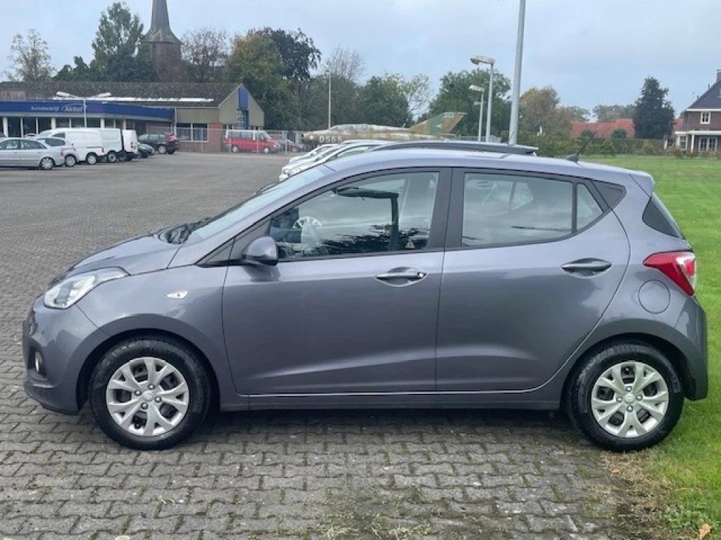 Hoofdafbeelding Hyundai i10