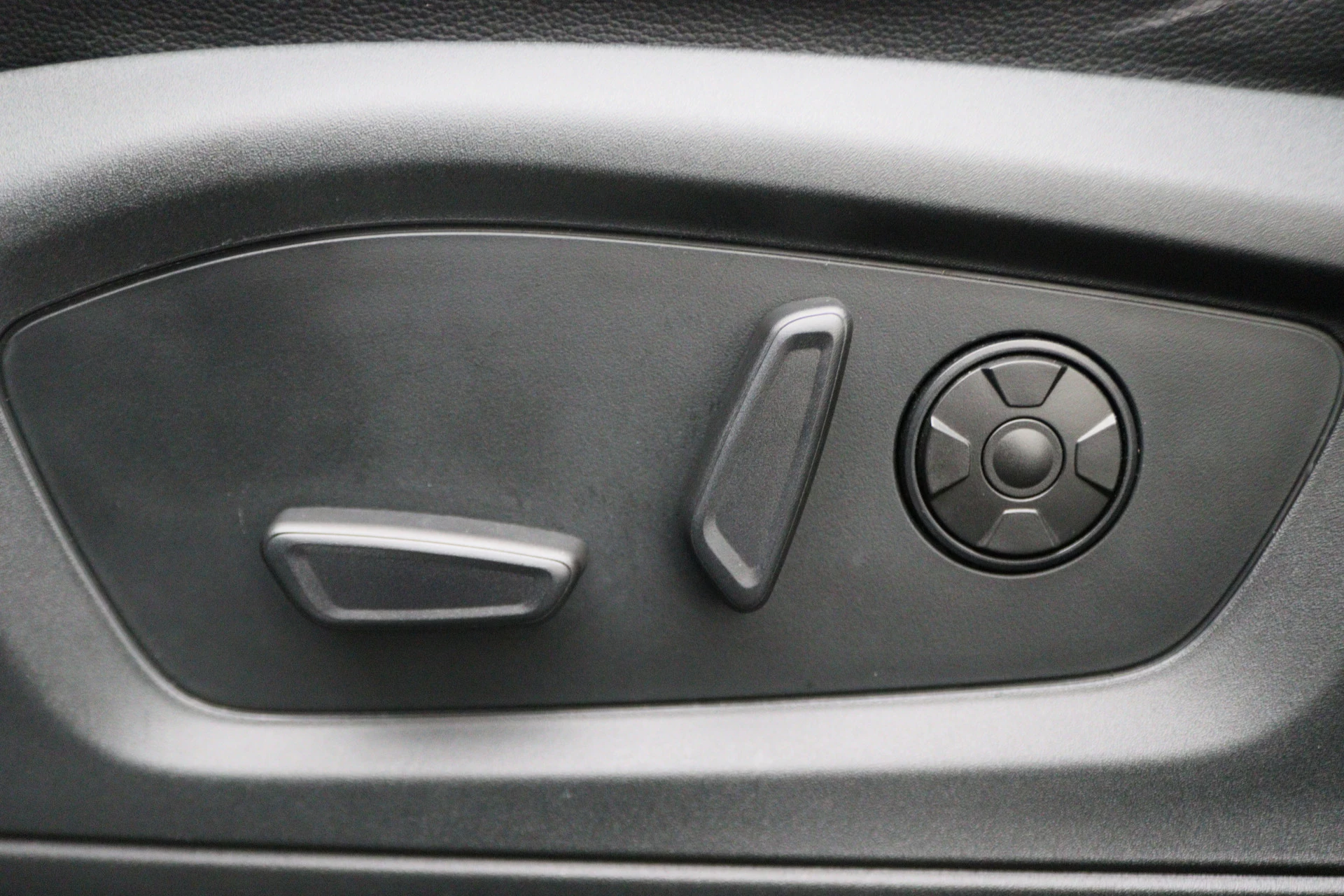 Hoofdafbeelding Ford Explorer