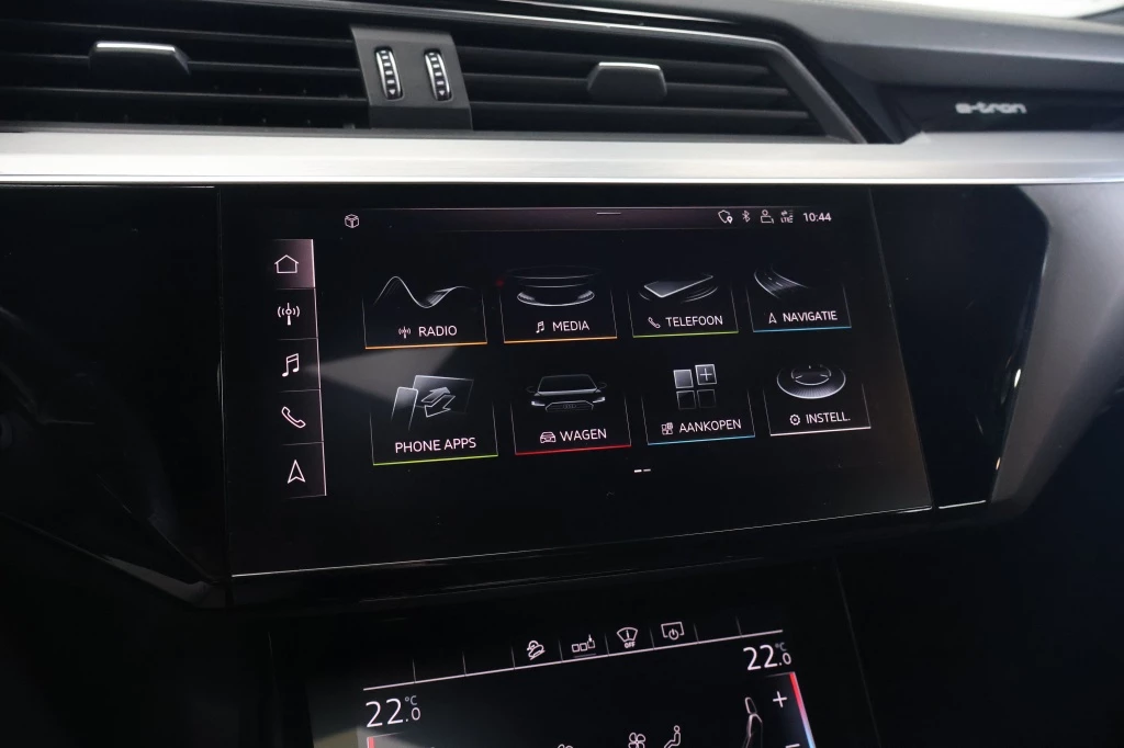 Hoofdafbeelding Audi e-tron