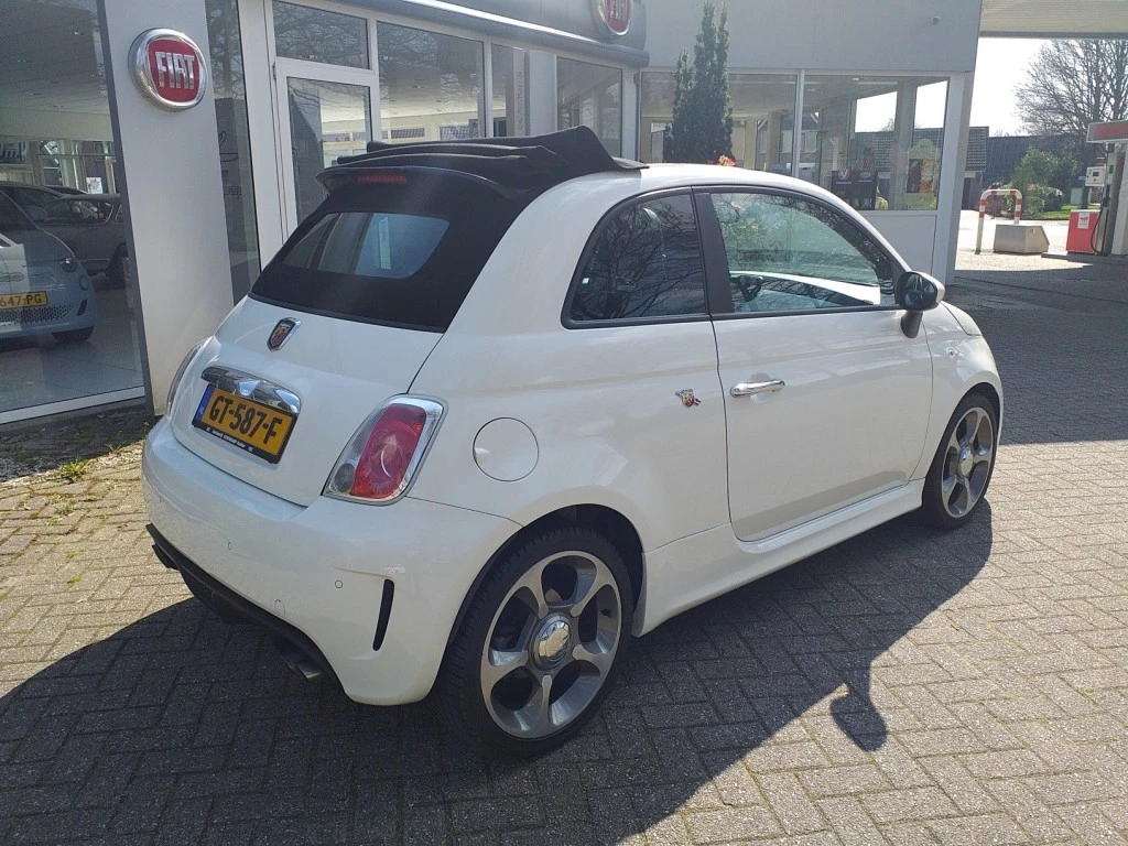 Hoofdafbeelding Abarth 500C