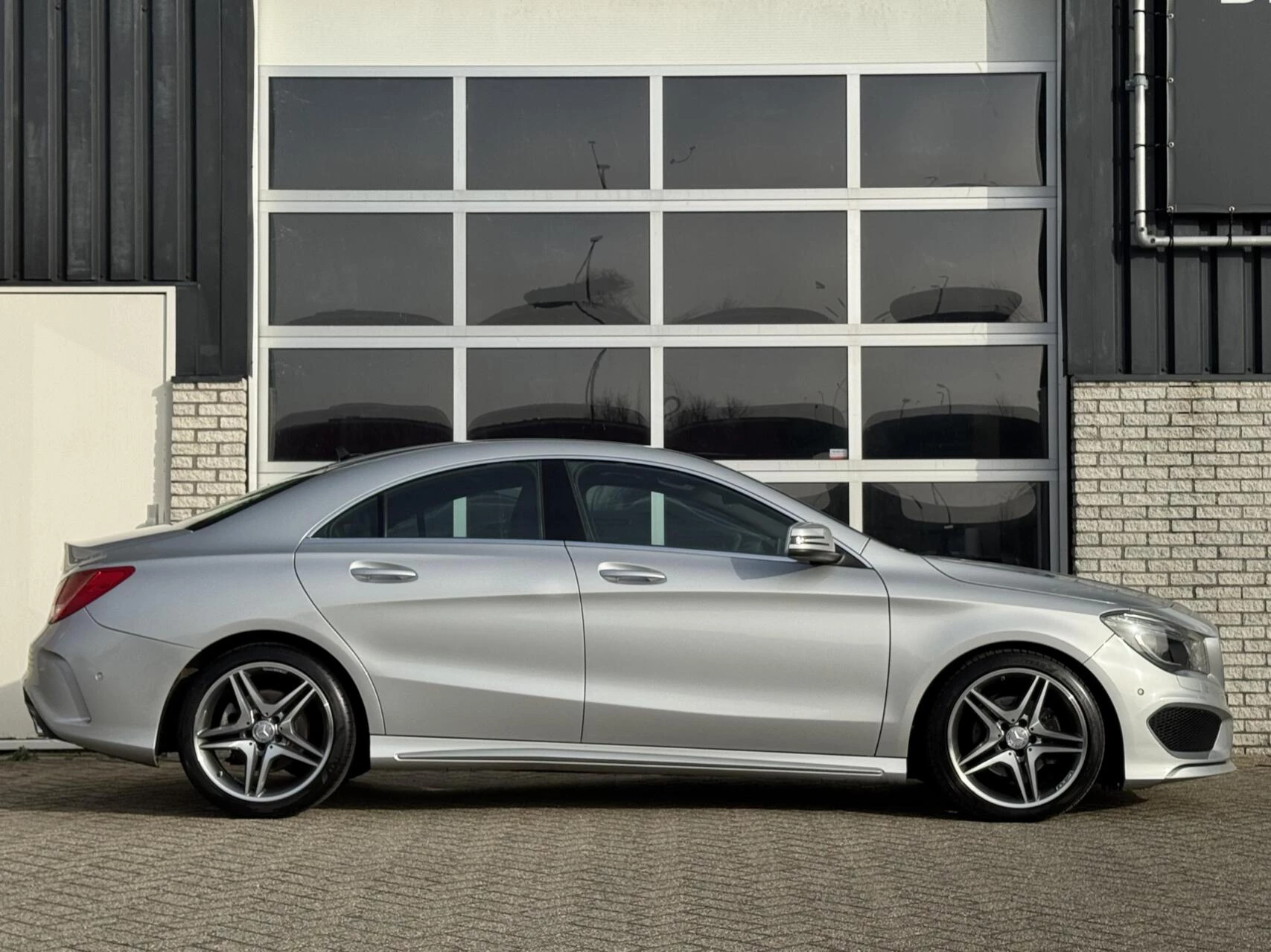 Hoofdafbeelding Mercedes-Benz CLA