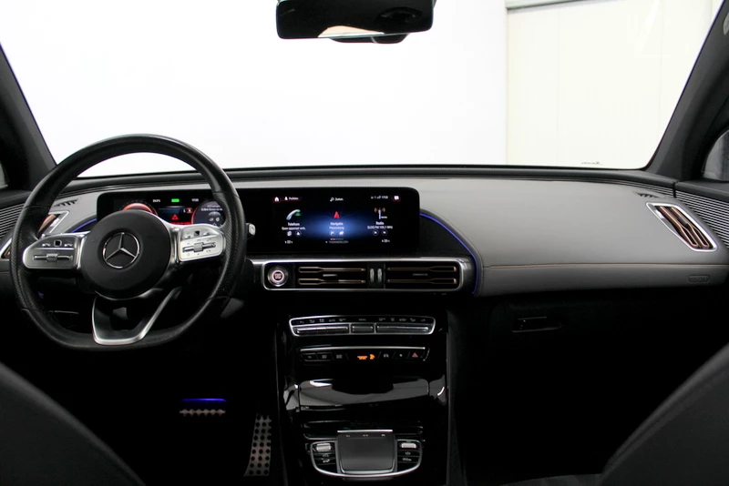 Hoofdafbeelding Mercedes-Benz EQC