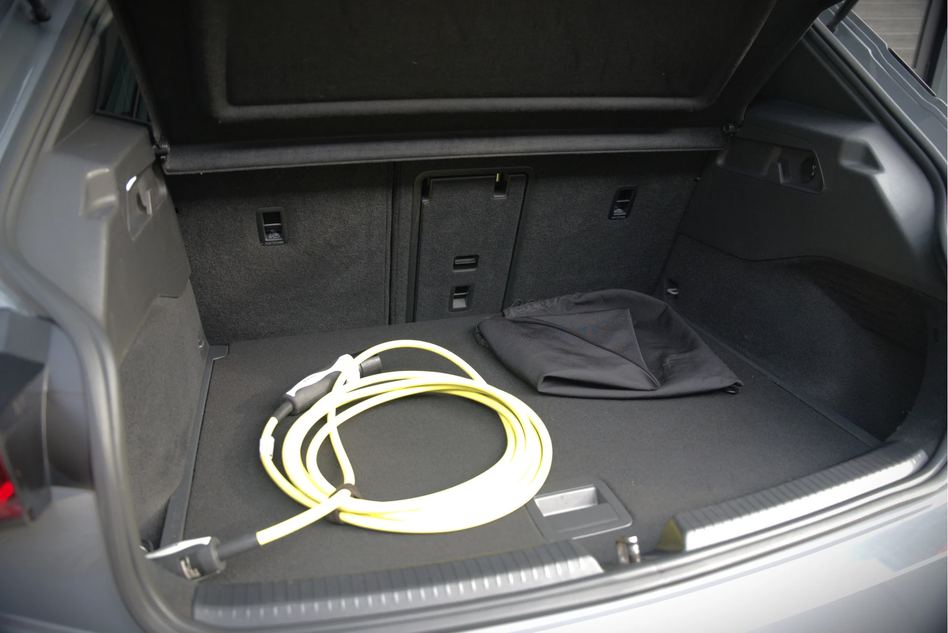 Hoofdafbeelding CUPRA Born