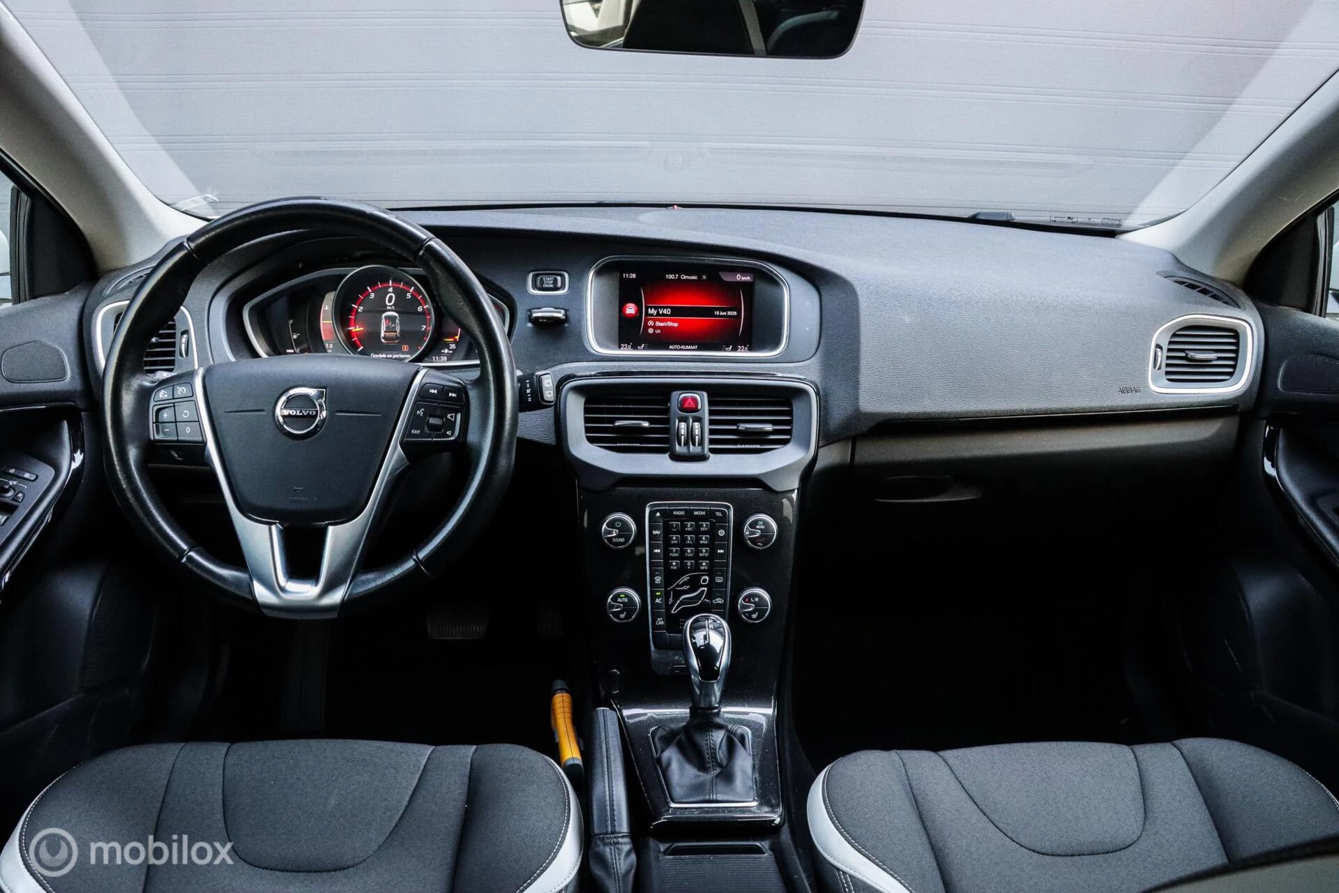 Hoofdafbeelding Volvo V40