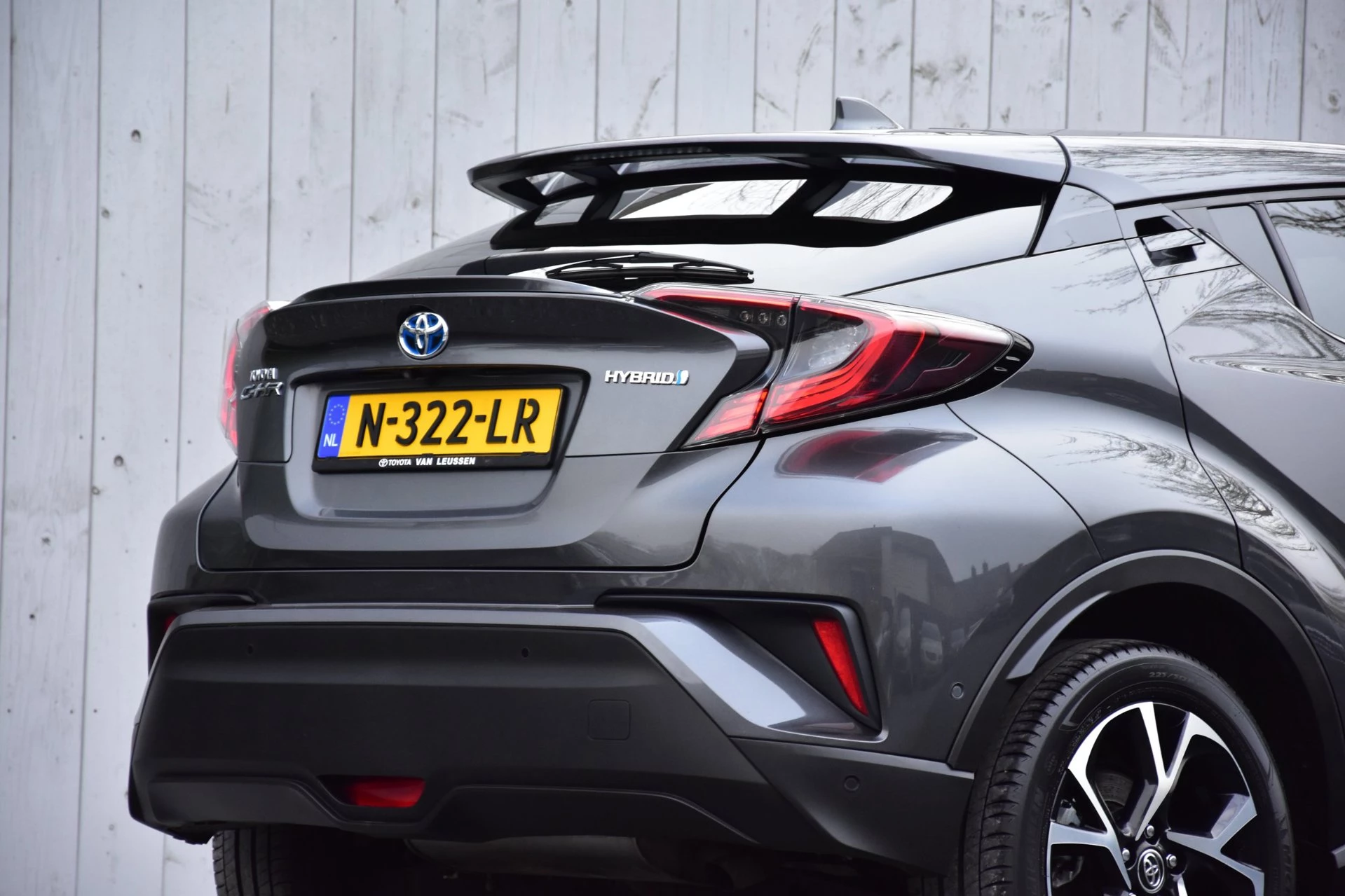 Hoofdafbeelding Toyota C-HR