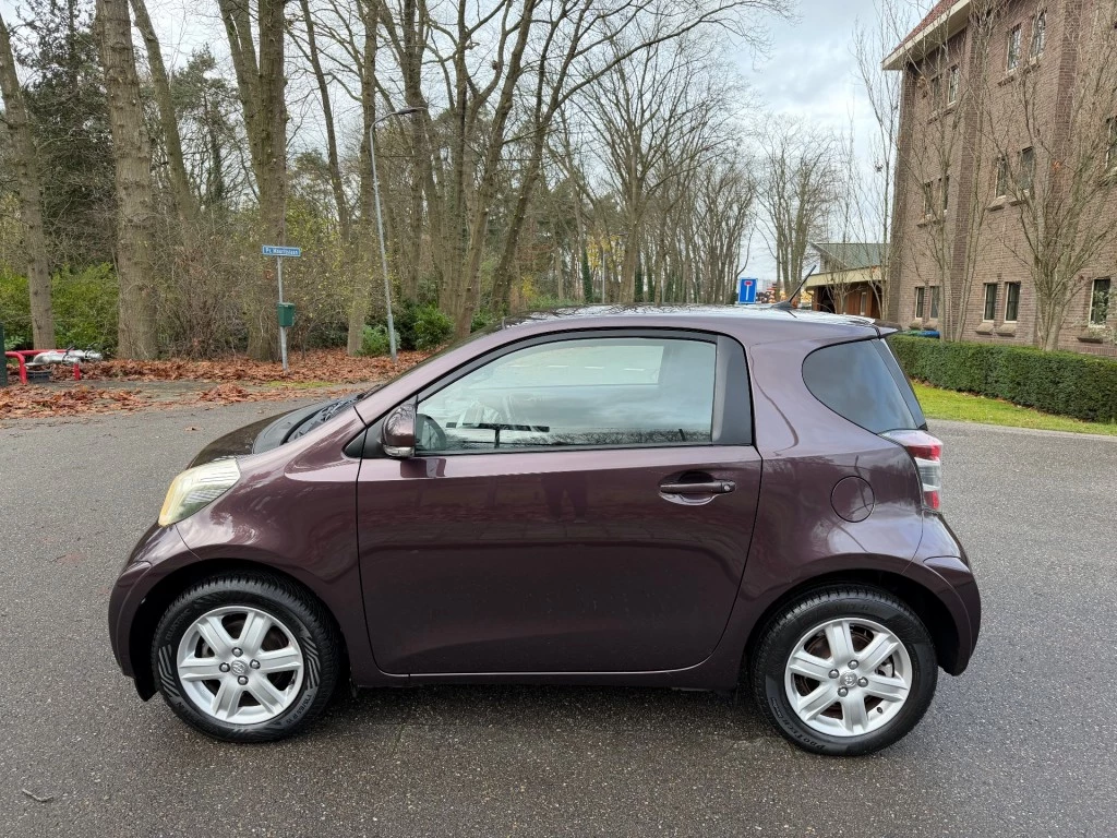 Hoofdafbeelding Toyota iQ
