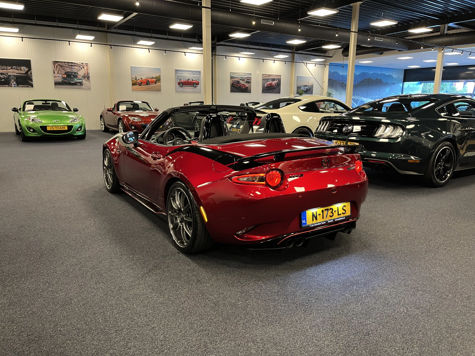 Hoofdafbeelding Mazda MX-5