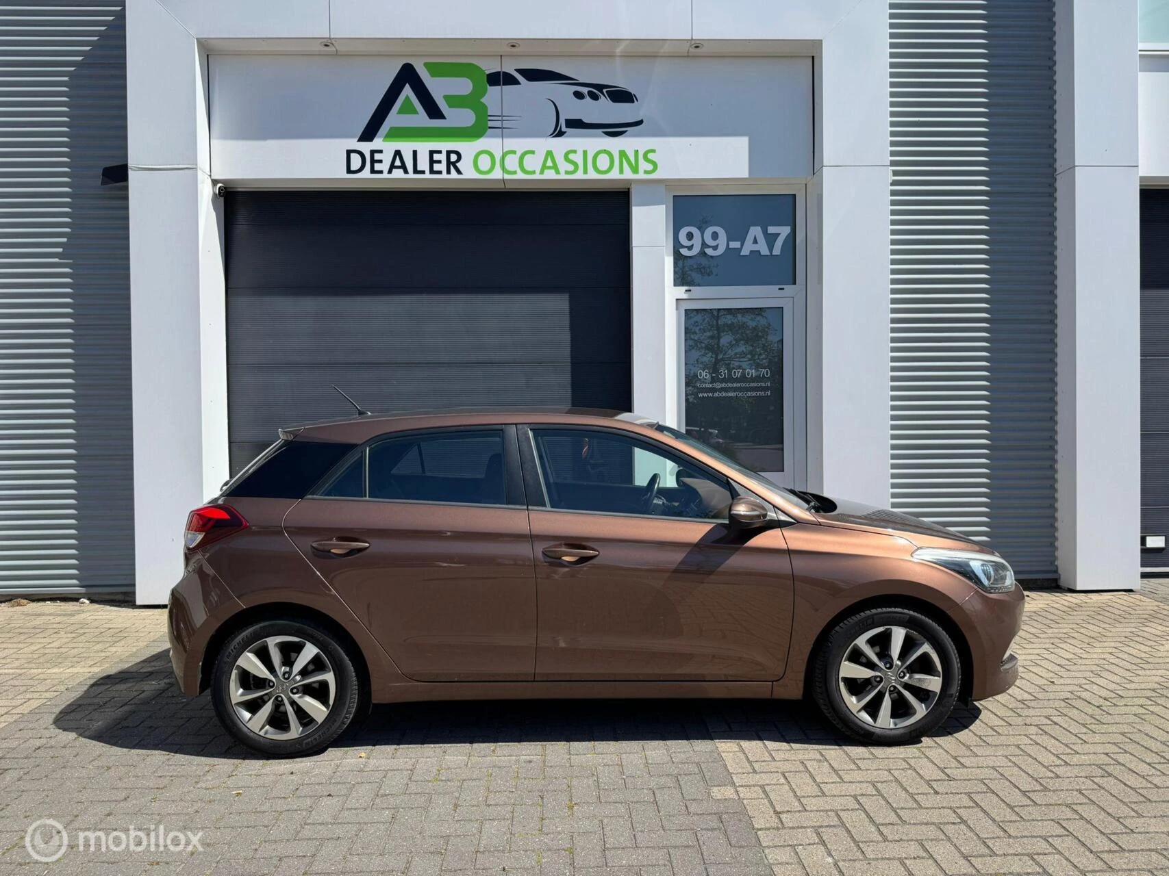 Hoofdafbeelding Hyundai i20