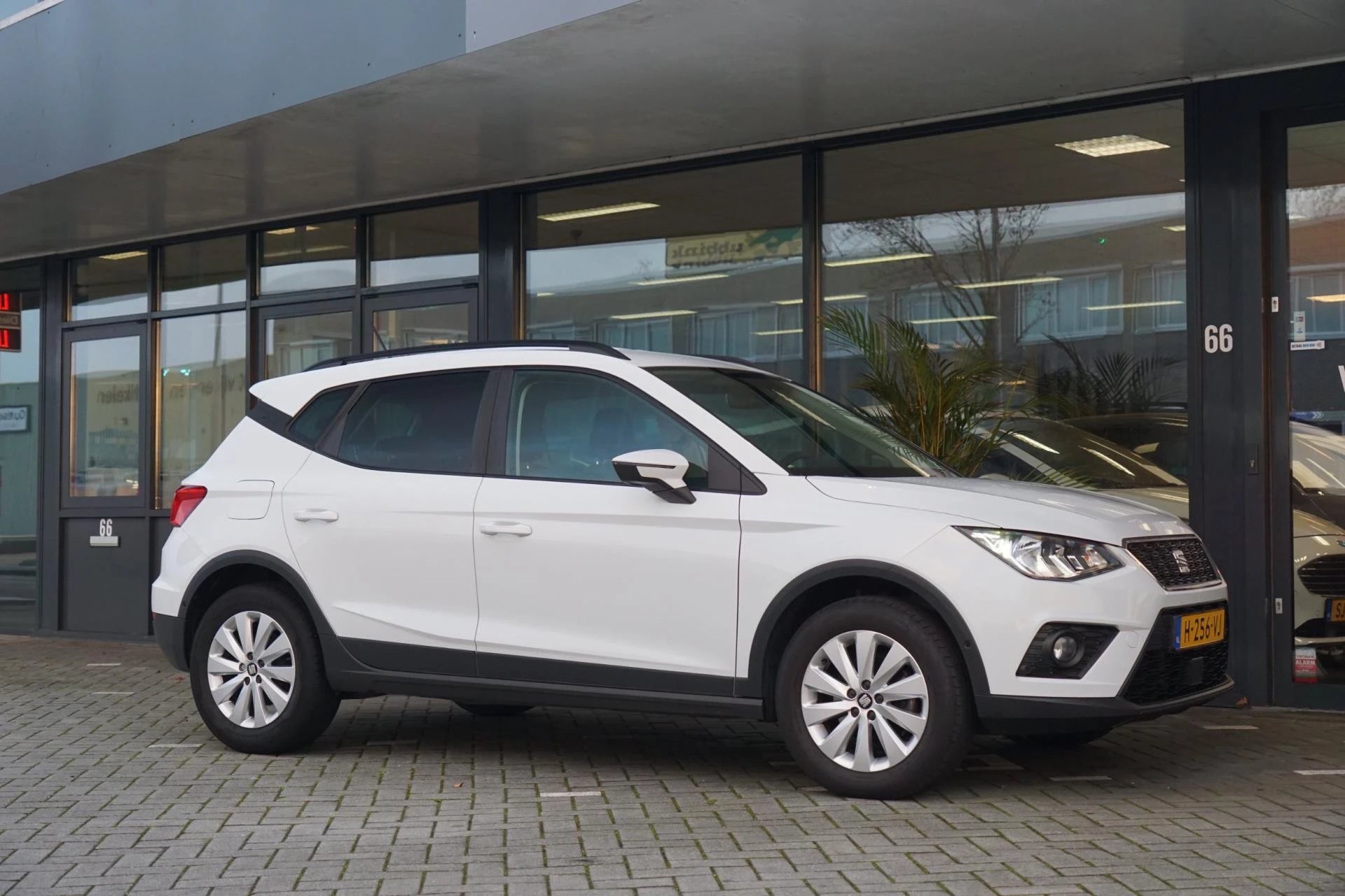 Hoofdafbeelding SEAT Arona