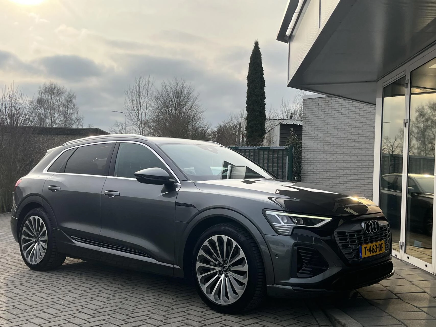 Hoofdafbeelding Audi Q8 e-tron