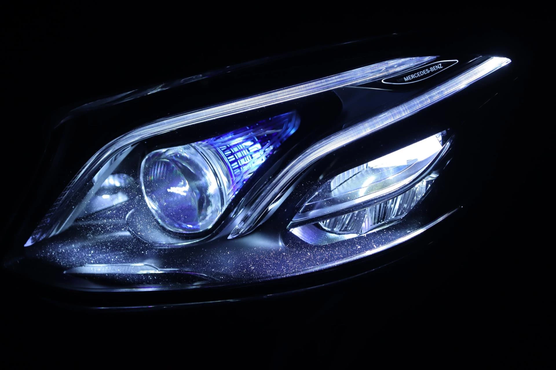 Hoofdafbeelding Mercedes-Benz E-Klasse