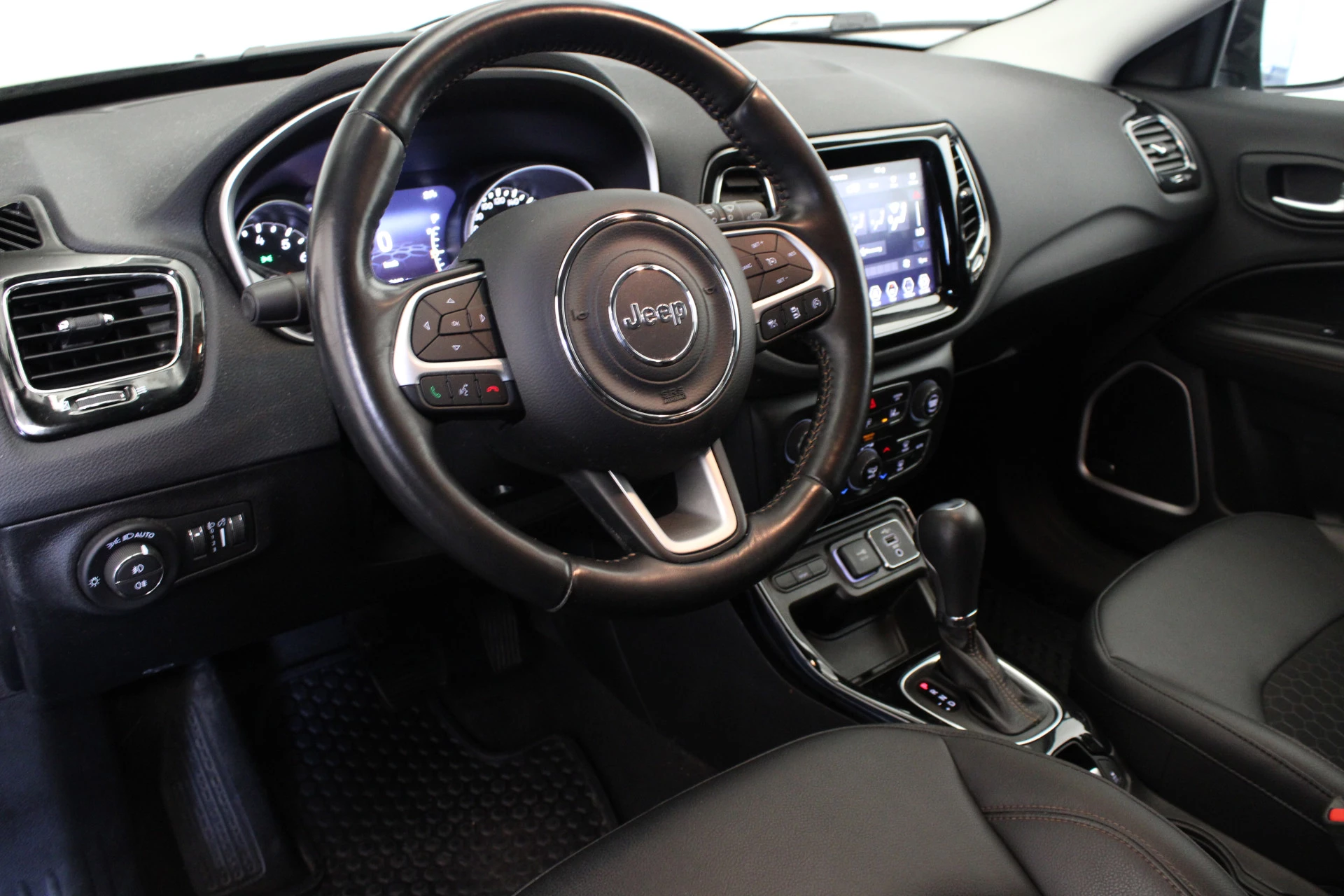 Hoofdafbeelding Jeep Compass