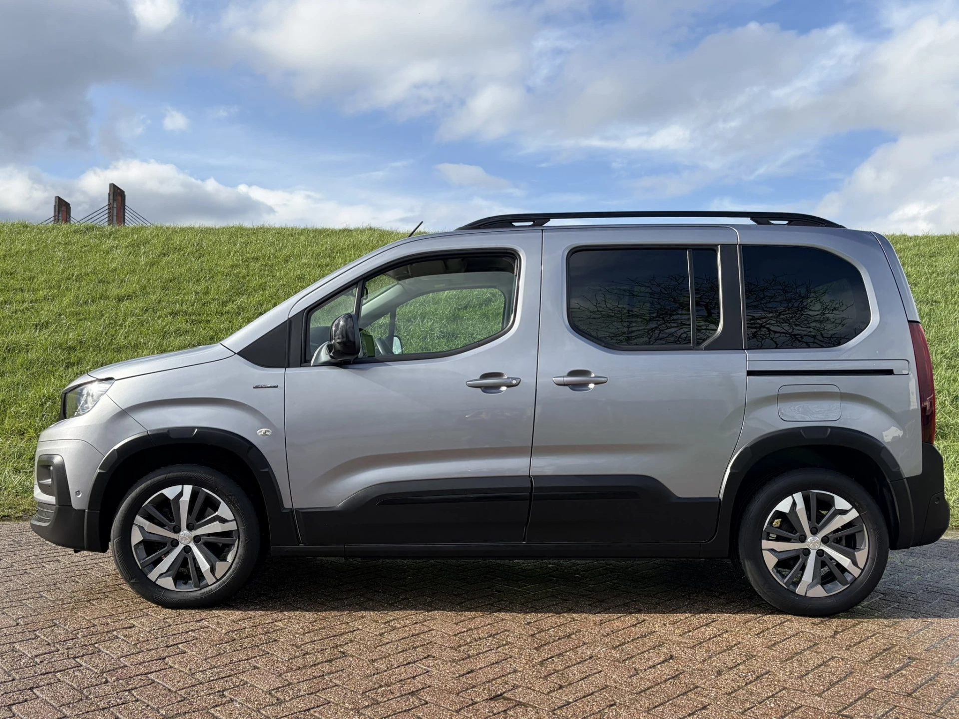 Hoofdafbeelding Peugeot Rifter