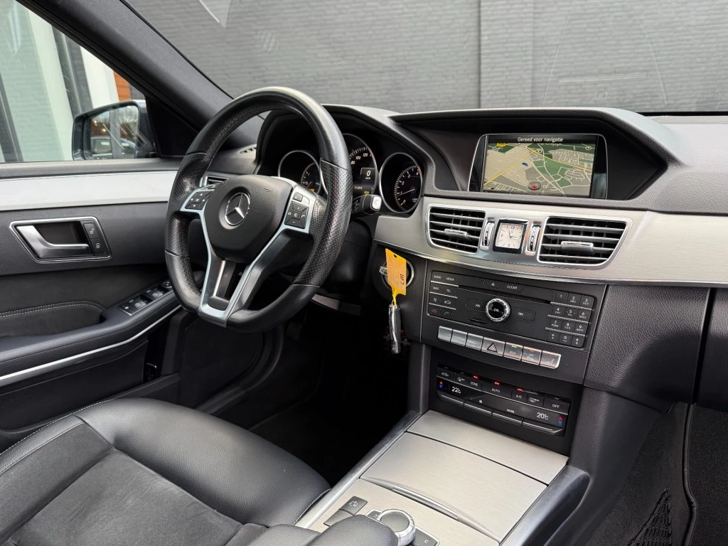 Hoofdafbeelding Mercedes-Benz E-Klasse