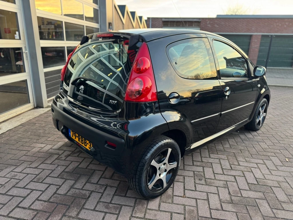 Hoofdafbeelding Peugeot 107