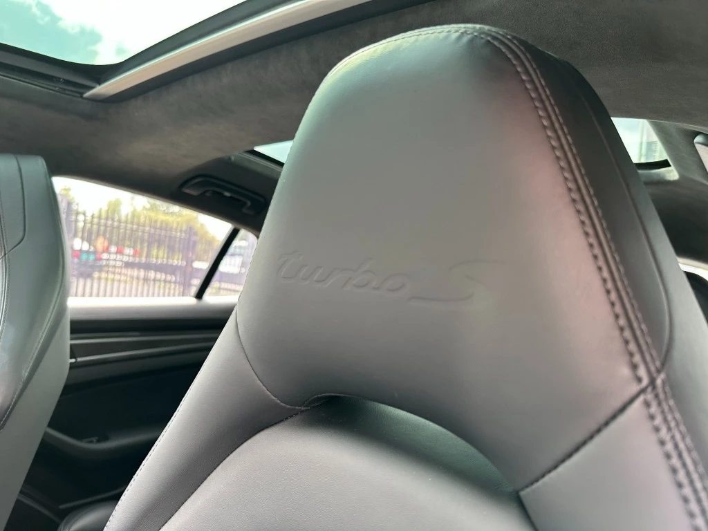 Hoofdafbeelding Porsche Panamera