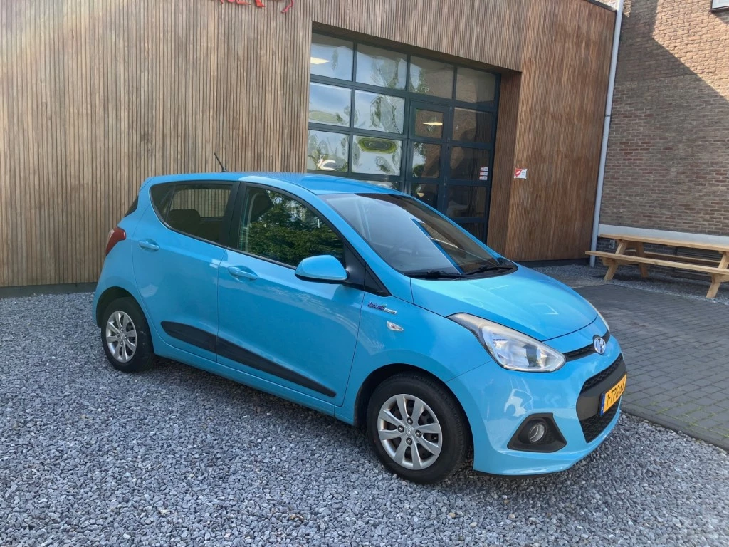Hoofdafbeelding Hyundai i10