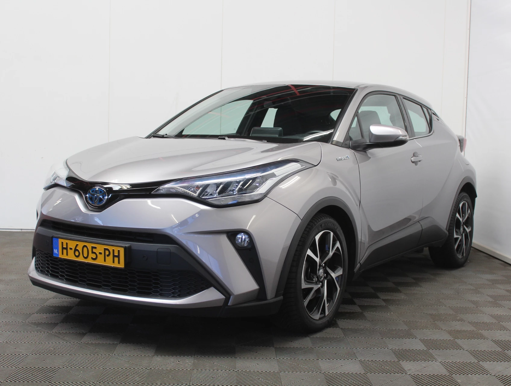 Hoofdafbeelding Toyota C-HR