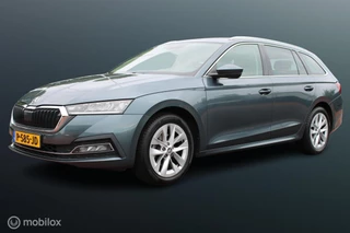 Skoda Octavia Combi 1.0 TSI Business Edition Plus, Stuur + stoel verwarming, Memory seats, Digitaal dashboard, Elektr Achterklep, Head up display, Dodehoek detectie, Clima, App connect, Cruise, Navi.