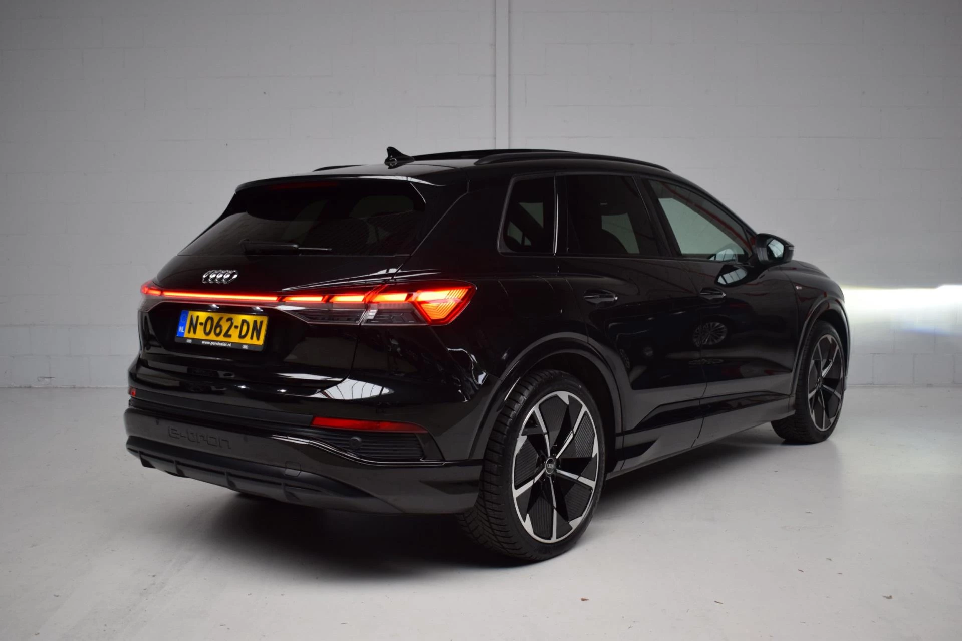 Hoofdafbeelding Audi Q4 e-tron